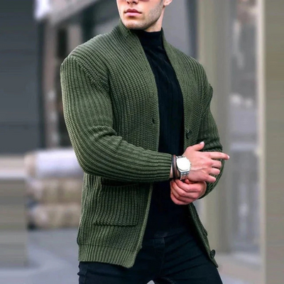 Lentefrisheid voor mannen - lichte outfits voor zonnige dagen