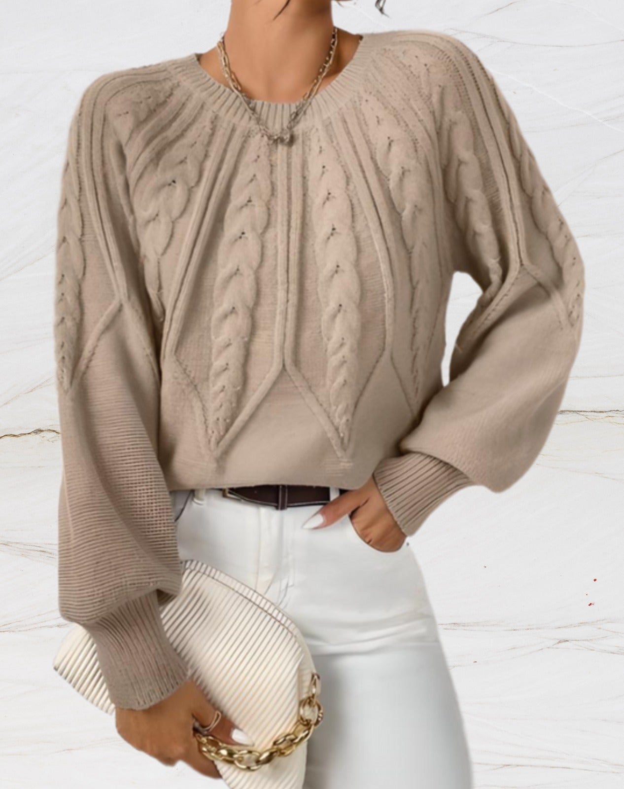 Stella - Ronde hals elegante trui met pijl stijl breien in beige