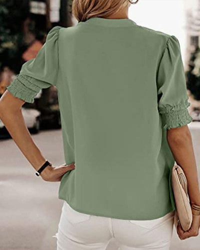 Julia  | Blouse met korte mouwen en een V-hals