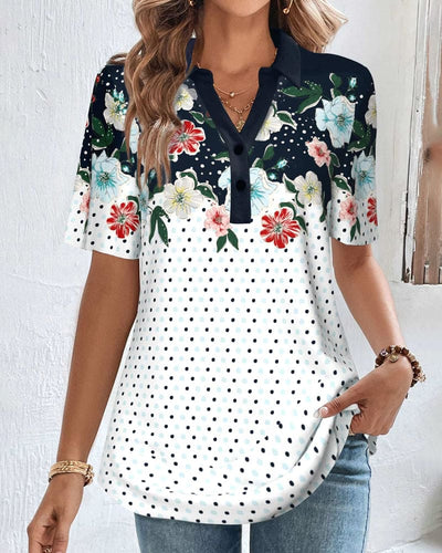 Pien | Blouse met een coltrui en bloemenpatroon