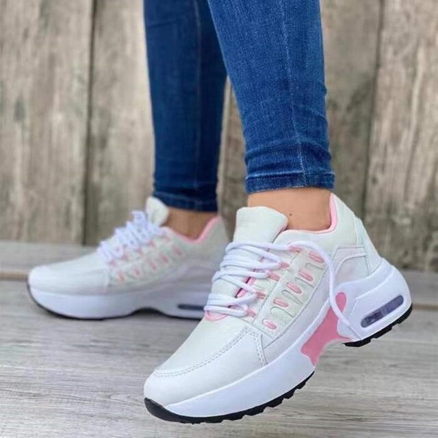 Elina - Dames Sneaker met ergonomische hak