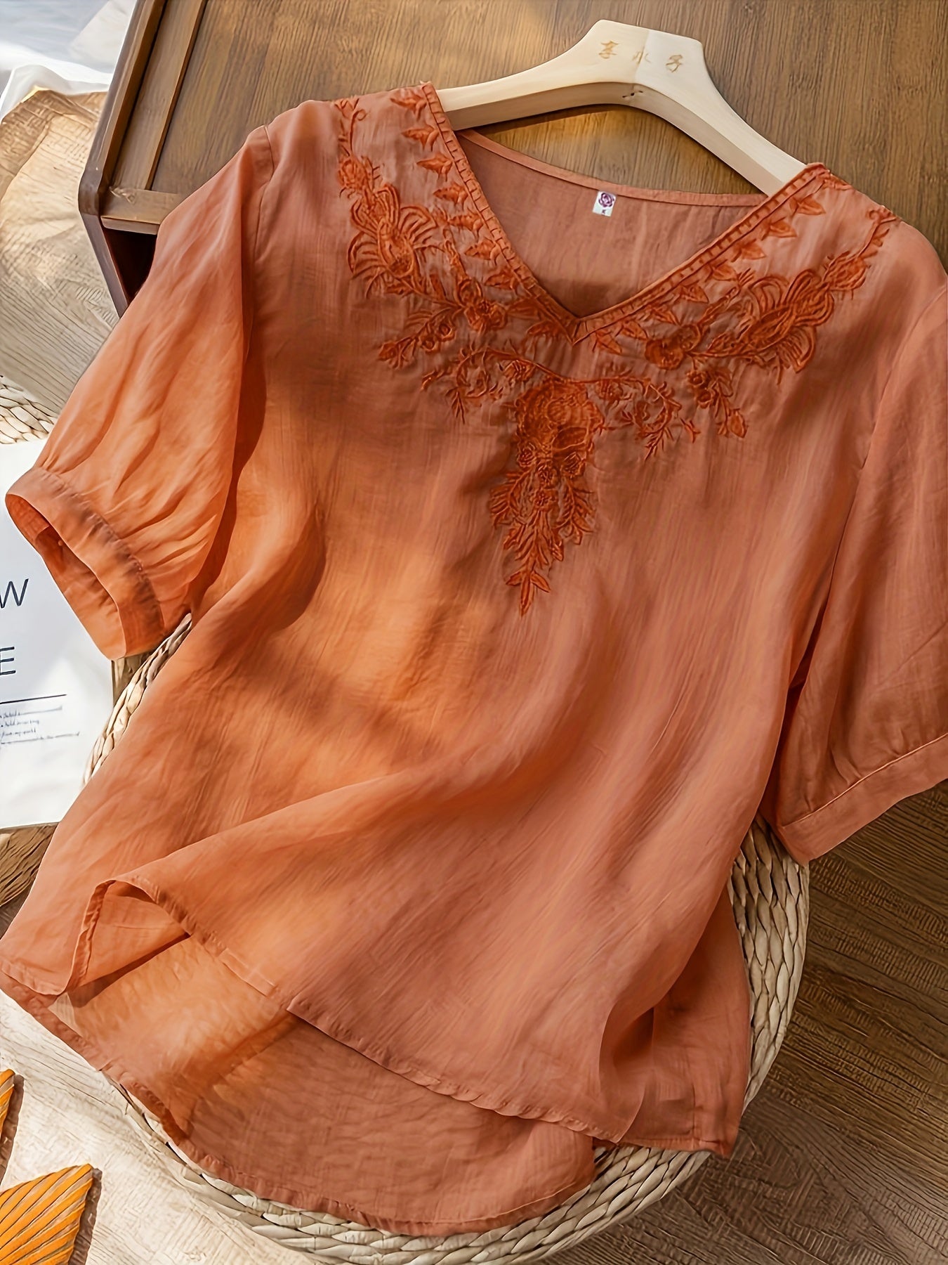 Fiona - Vintage V-hals shirt