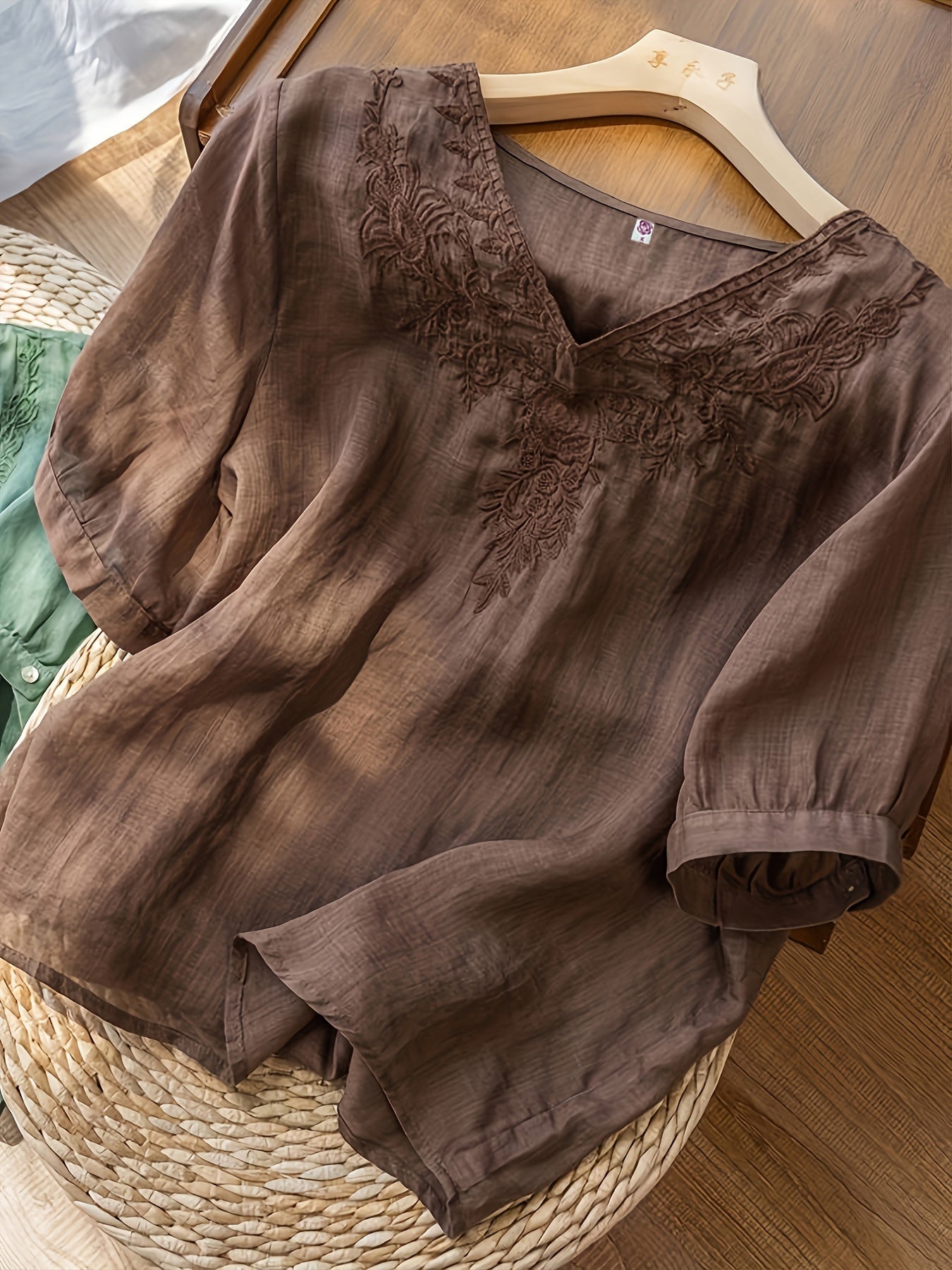 Fiona - Vintage V-hals shirt