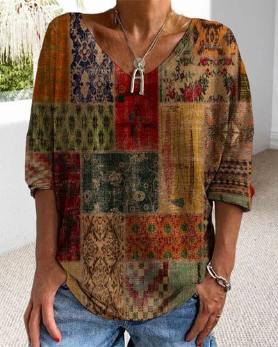 Adrie - Top met V-hals en geometrische print