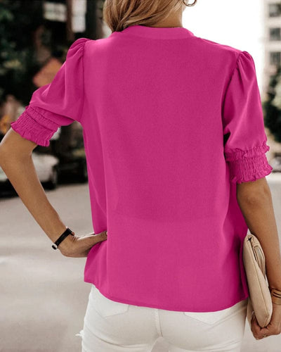 Julia  | Blouse met korte mouwen en een V-hals