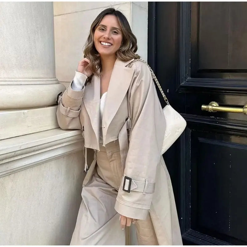 Nadine - casual cropped trenchcoat