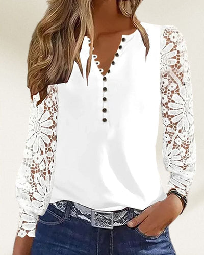 Jasmijn - Blouse met knoopsluiting en kanten mouwen