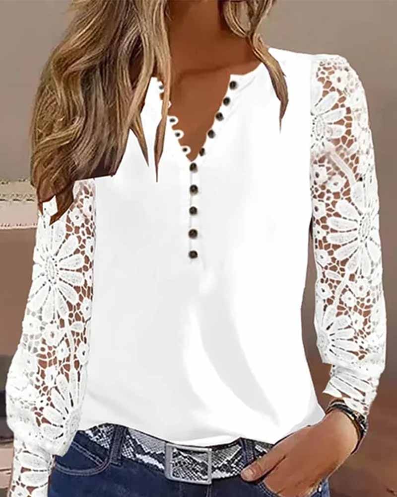 Jasmijn - Blouse met knoopsluiting en kanten mouwen