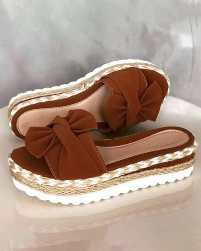 Aukje - Slippers Met Een Dikkere Zool En Strik