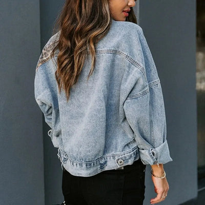 Farrah - Stijlvolle Denim Jack met Luipaardprint