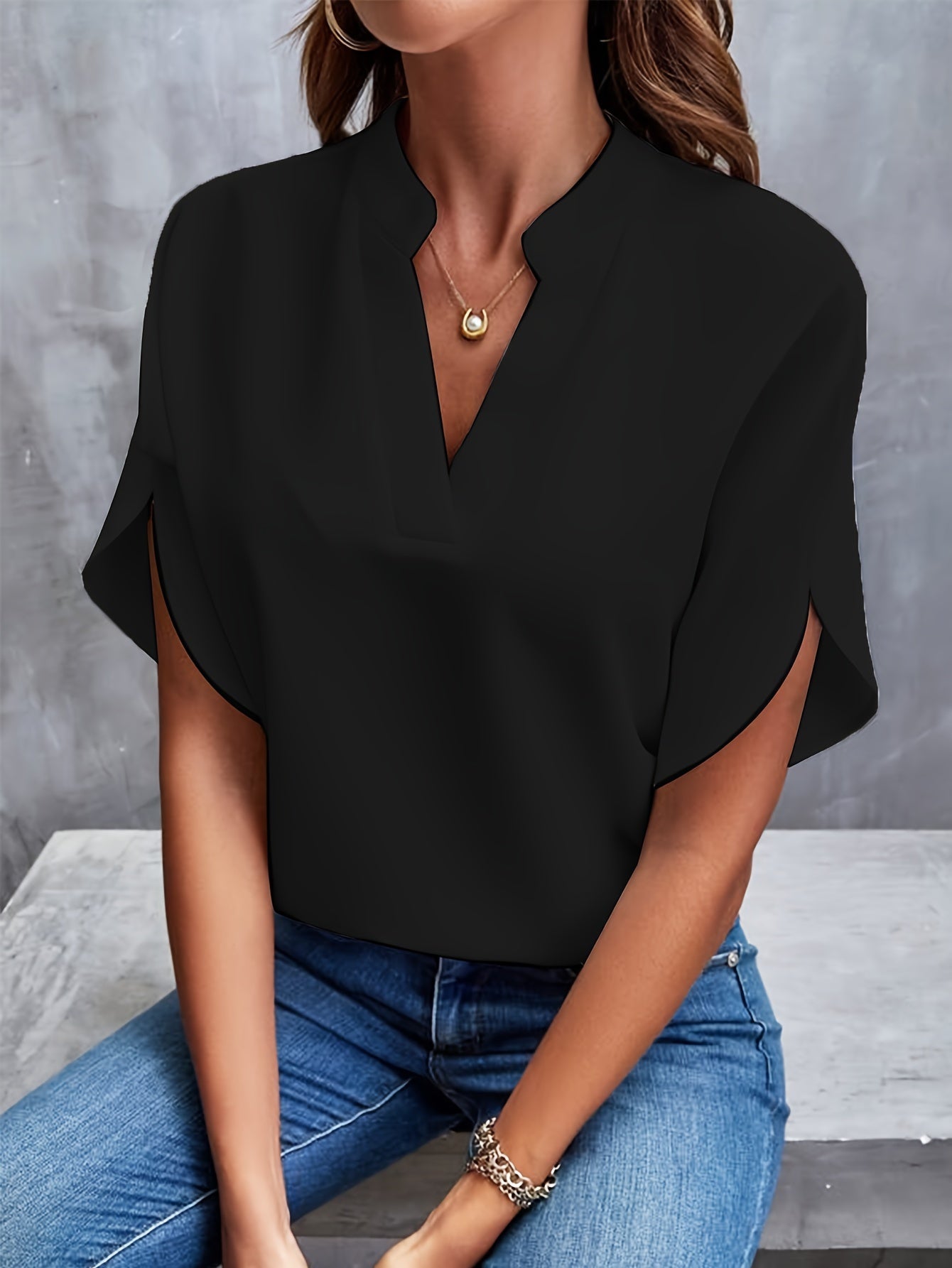 Emma - Effen v-hals chiffon blouse