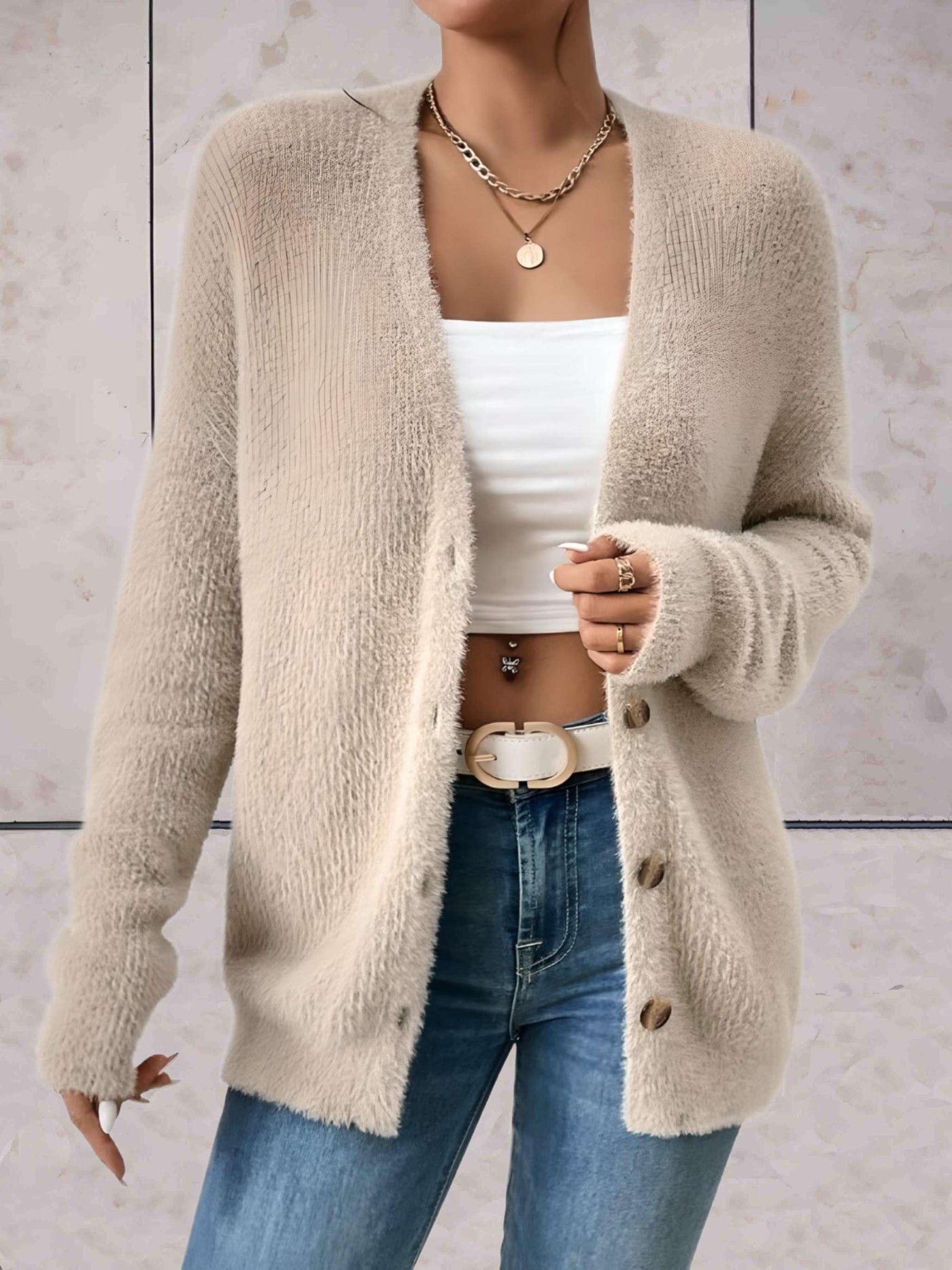 Malia - Eenvoudig effen beige faux jack met lage knopen