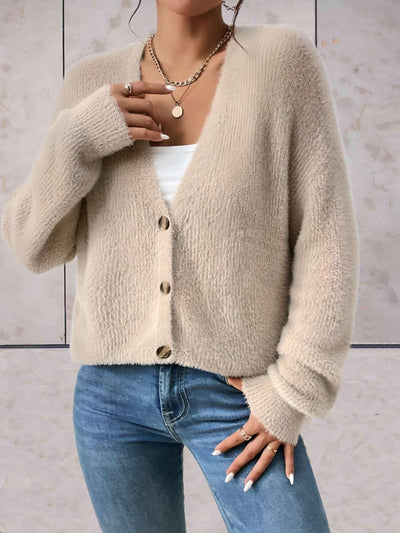 Malia - Eenvoudig effen beige faux jack met lage knopen