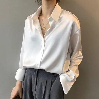 Emily - Casual Satijnen Blouse