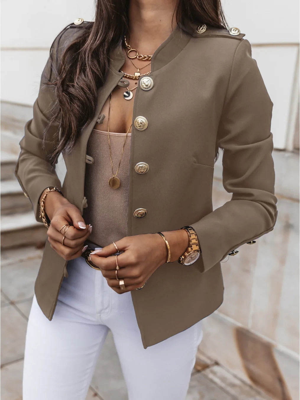 Polina - elegante knoopjesblazer