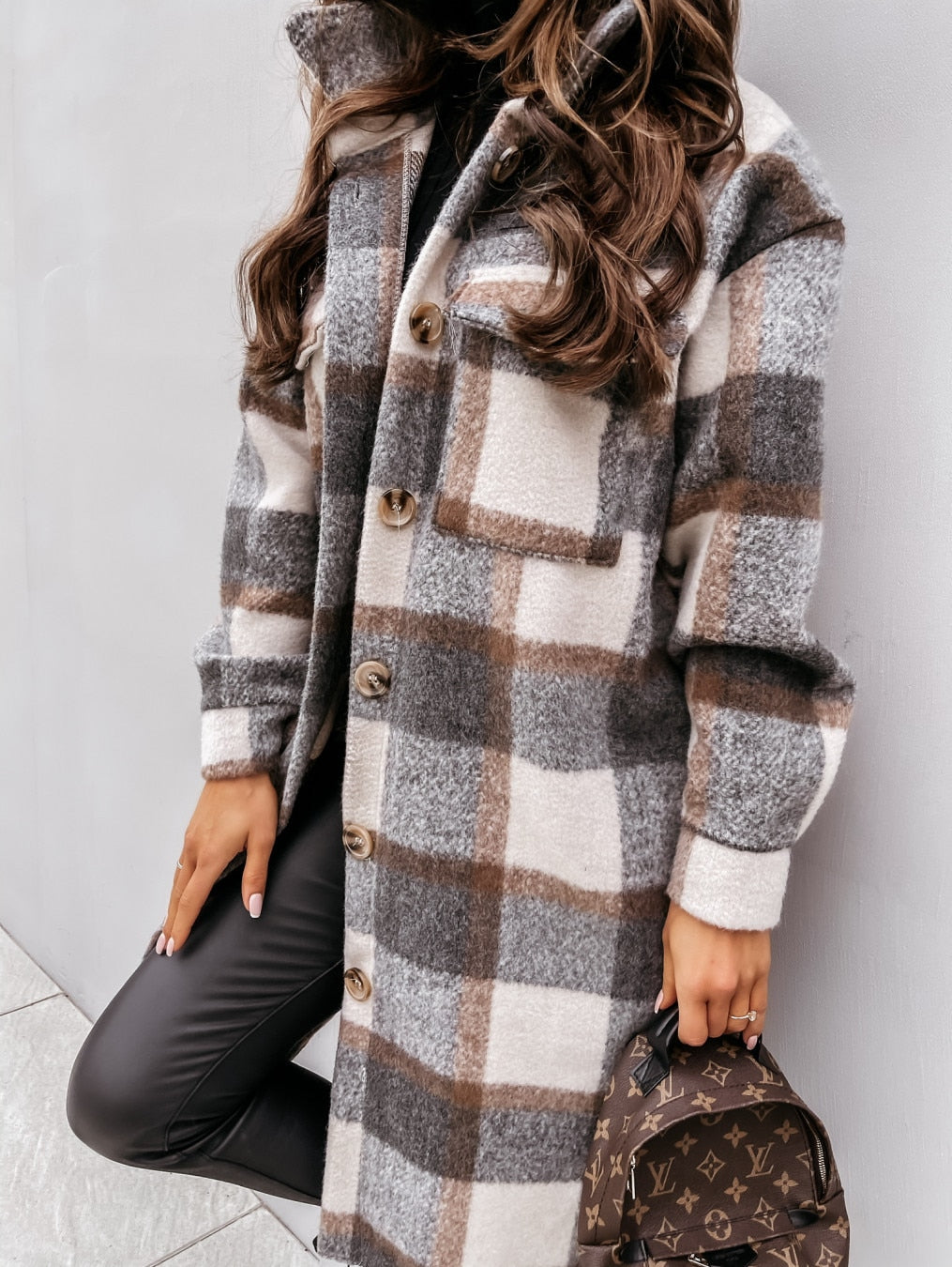Dolce - Trendy geruite lange jas voor dames