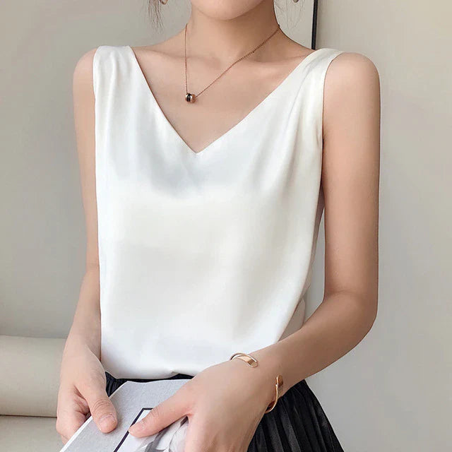 Max Mila Top met V-hals | Satin Look Dames Shirt
