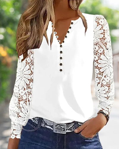 Jasmijn - Blouse met knoopsluiting en kanten mouwen