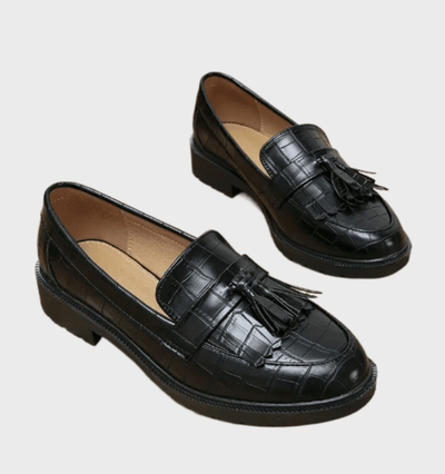 Jayda - Zwarte loafers met kwastjes en patroonontwerp