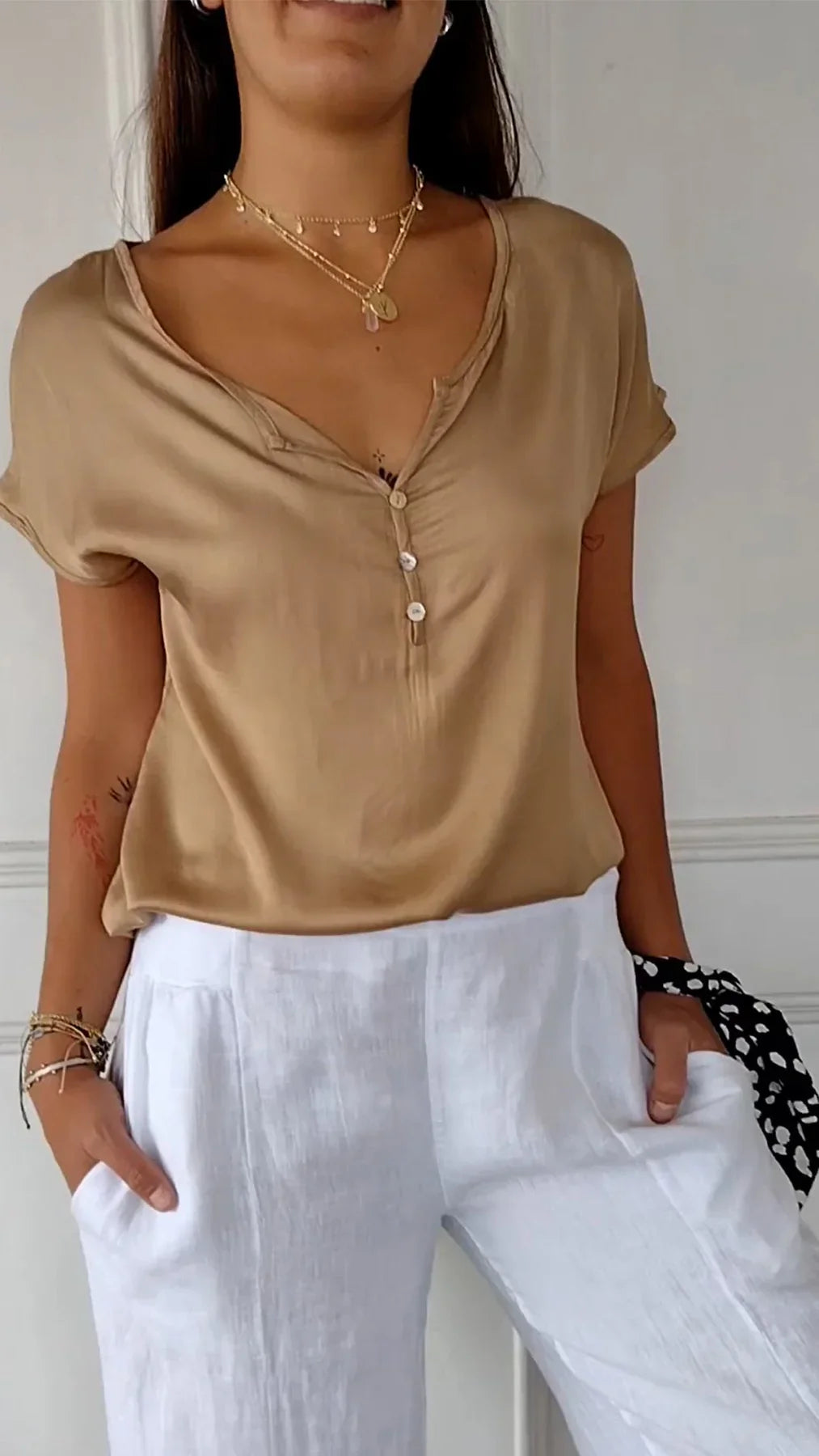 Gloria - Modieus V-hals-shirt voor dames