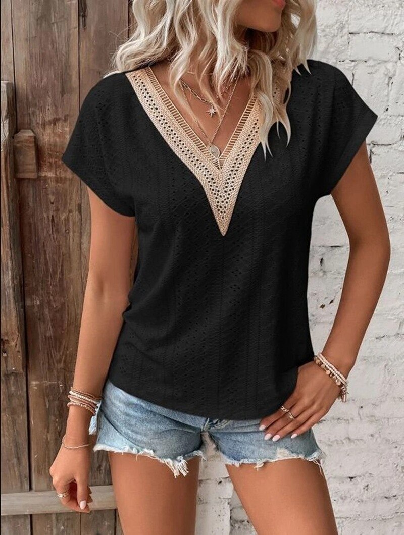 Mirabelle |  Eyelet Kanten Top