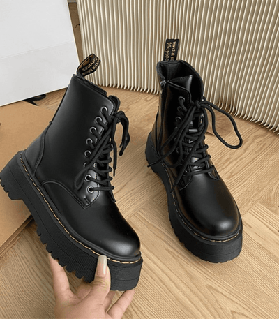 Mara Boots | Trendy zwarte leren dameslaarzen