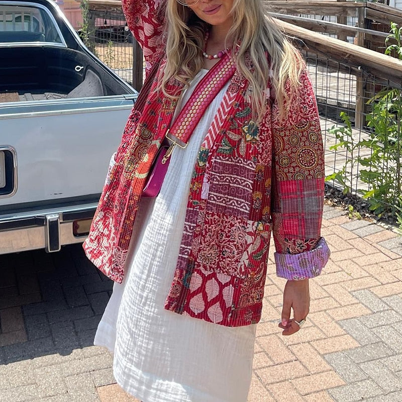 Aztek - Modern damesvest met kleurrijke print